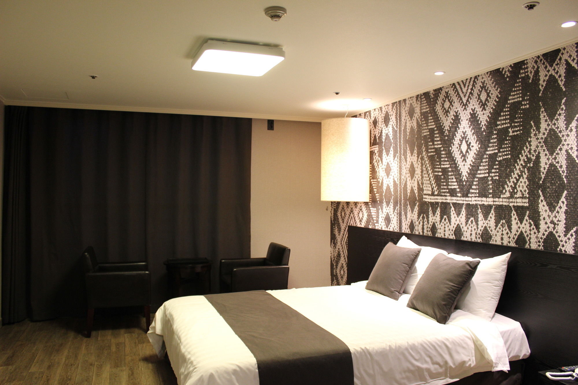 Bears Town Hotell Pocheon Exteriör bild
